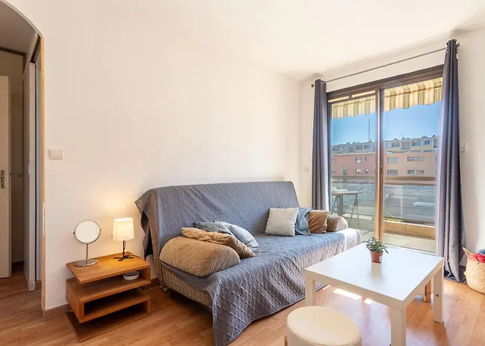 Saint James-14 By Interhome *